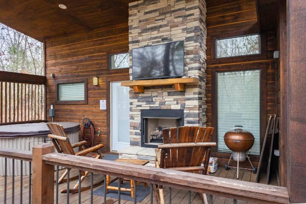 Diamond Cabin W/ Jet Shower & Secluded Back Deck! Броукън Боу Екстериор снимка