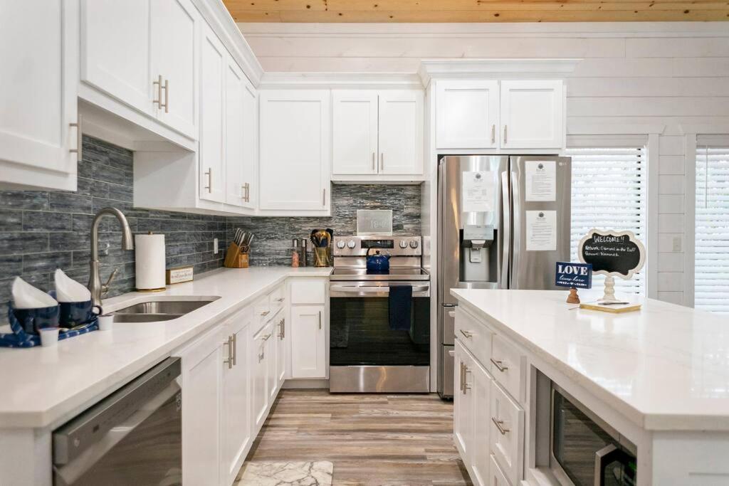 Diamond Cabin W/ Jet Shower & Secluded Back Deck! Броукън Боу Екстериор снимка